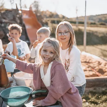 Wunderwelt Familiaer-laendlich-modern Appartamento *